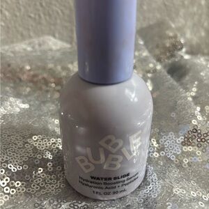 White Moisturizing Body Oil for Luxurious Skin